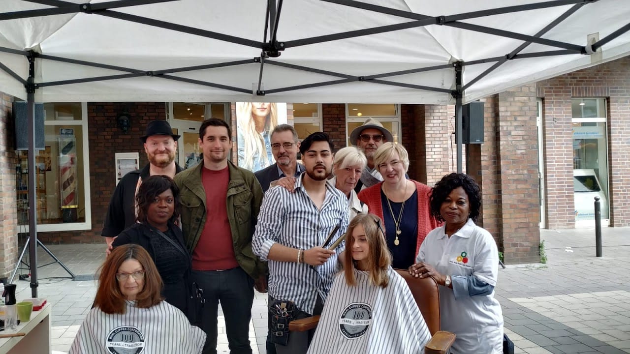 Haare schneiden für Ghana